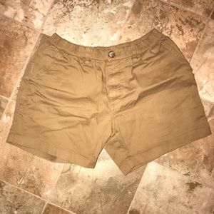 Medium Chubbies Originals brown khaki 5.5” inseam